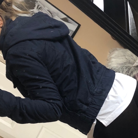 Jacket - Picture 2 of 4